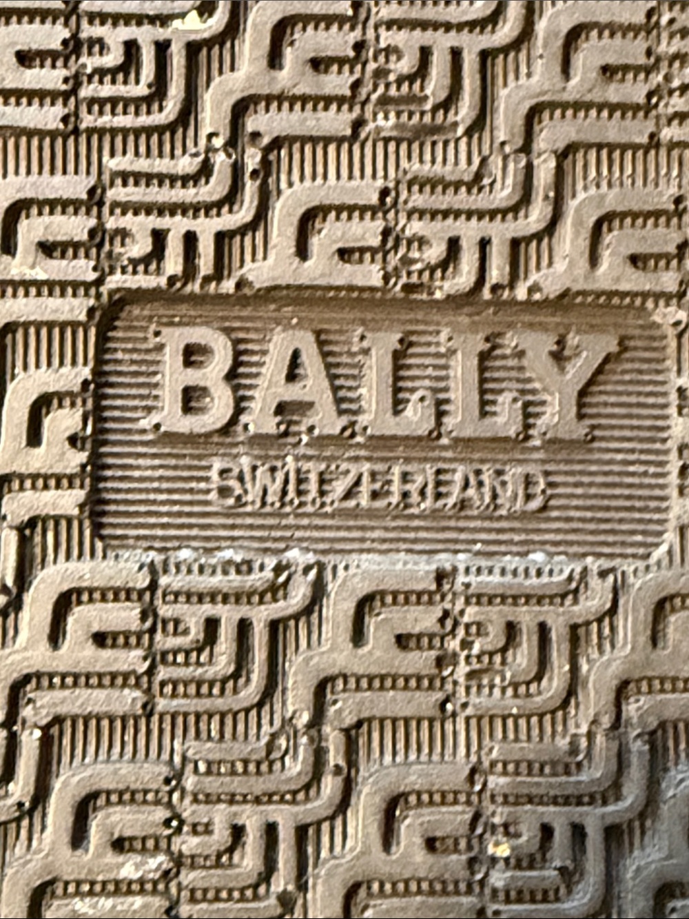 DO NOT BUY Bally Switzerland Vintage Men's Suede Shoes - Navy - Picture 4 of 7